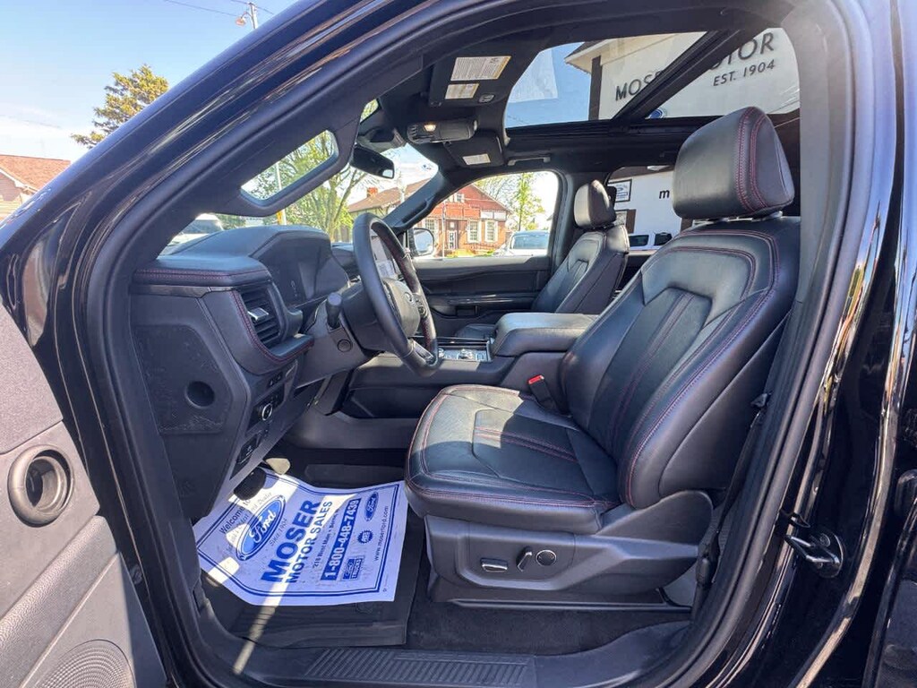 Used 2024 Ford Expedition Limited 4x4