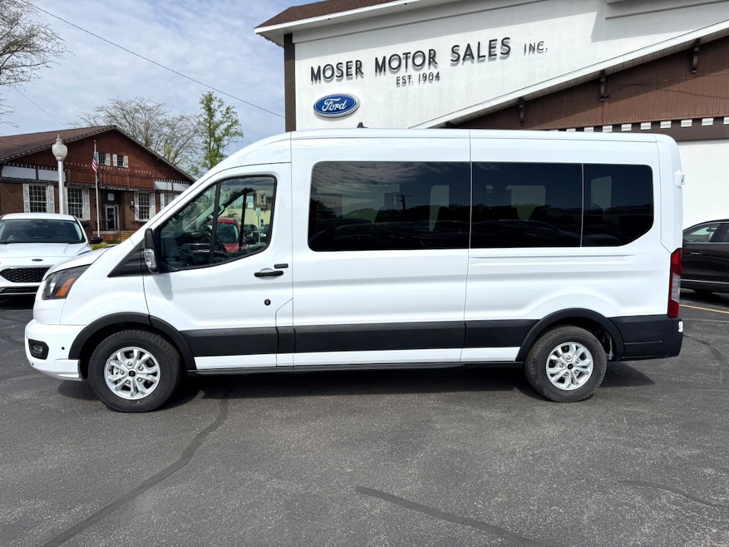 New 2025 Ford Transit Passenger Wagon T-350 148 Med Roof XLT RWD Wagon Medium Roof Van