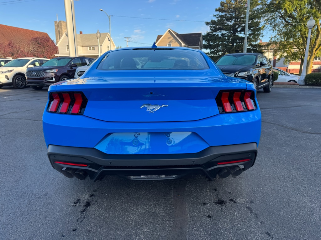 New 2026 Ford Mustang Ecoboost Coupe Coupe