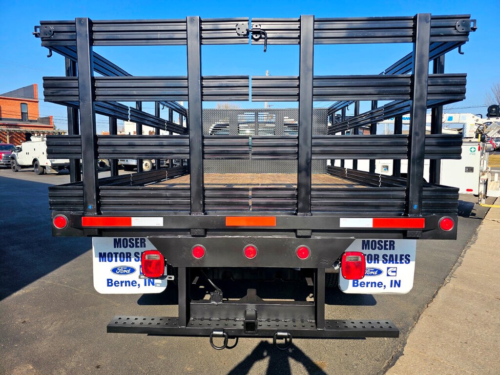 Used 2015 Ford Super Duty F-350 DRW 2WD Reg Cab 165 WB 84 CA XLT Truck Regular Cab