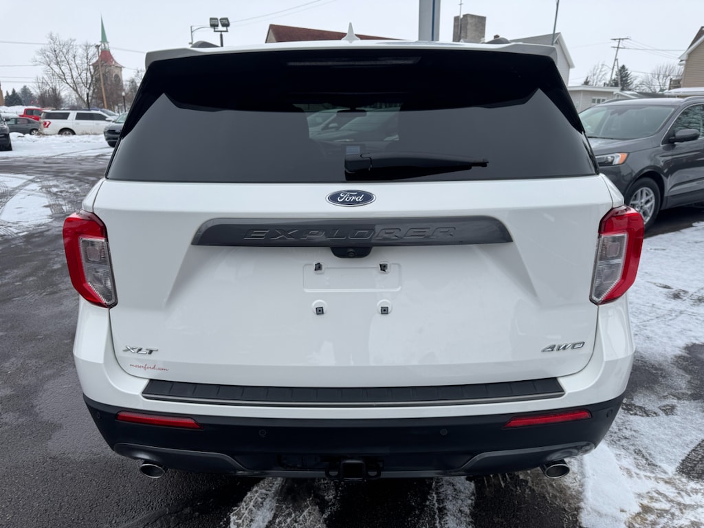 Used 2023 Ford Explorer XLT 4WD SUV
