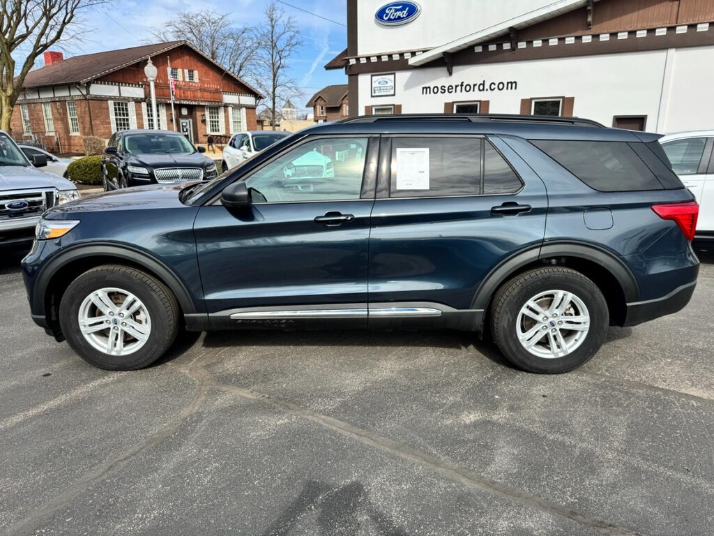 Used 2023 Ford Explorer XLT 4WD SUV