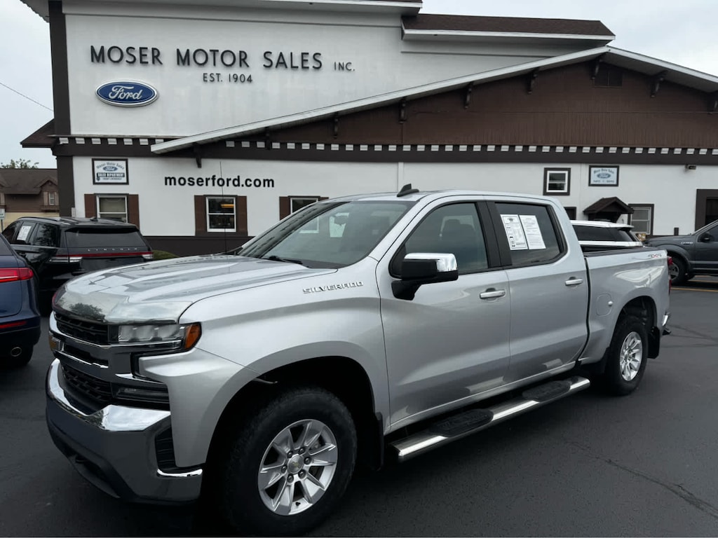 Used 2019 Chevrolet Silverado 1500 LT 4WD Crew Cab 147 4WD Crew Cab 147