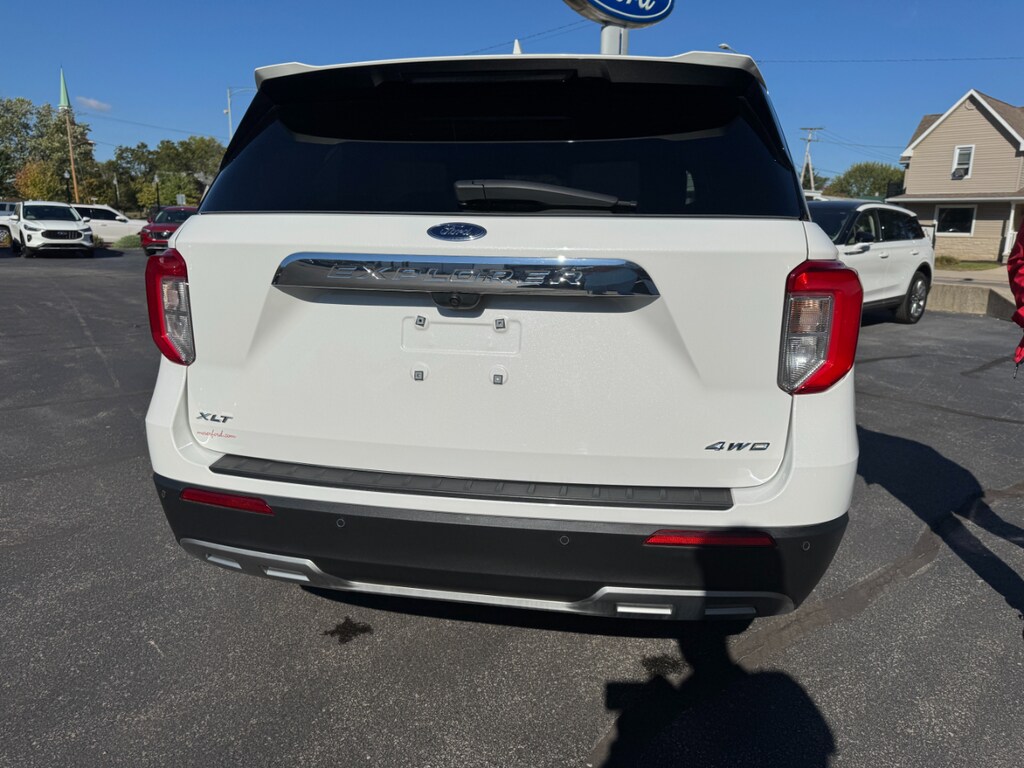 Used 2023 Ford Explorer XLT 4WD SUV