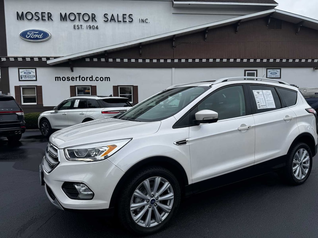 Used 2017 Ford Escape Titanium 4WD