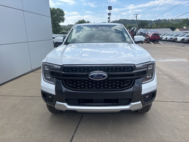 2025 Ford Ranger Lariat photo 2