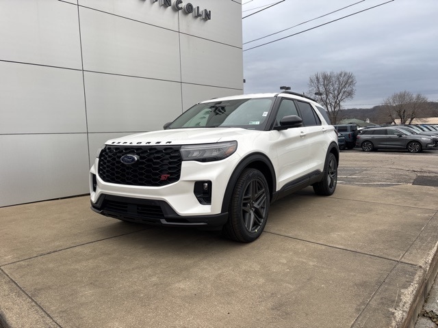 2026 Ford Explorer ST's photo
