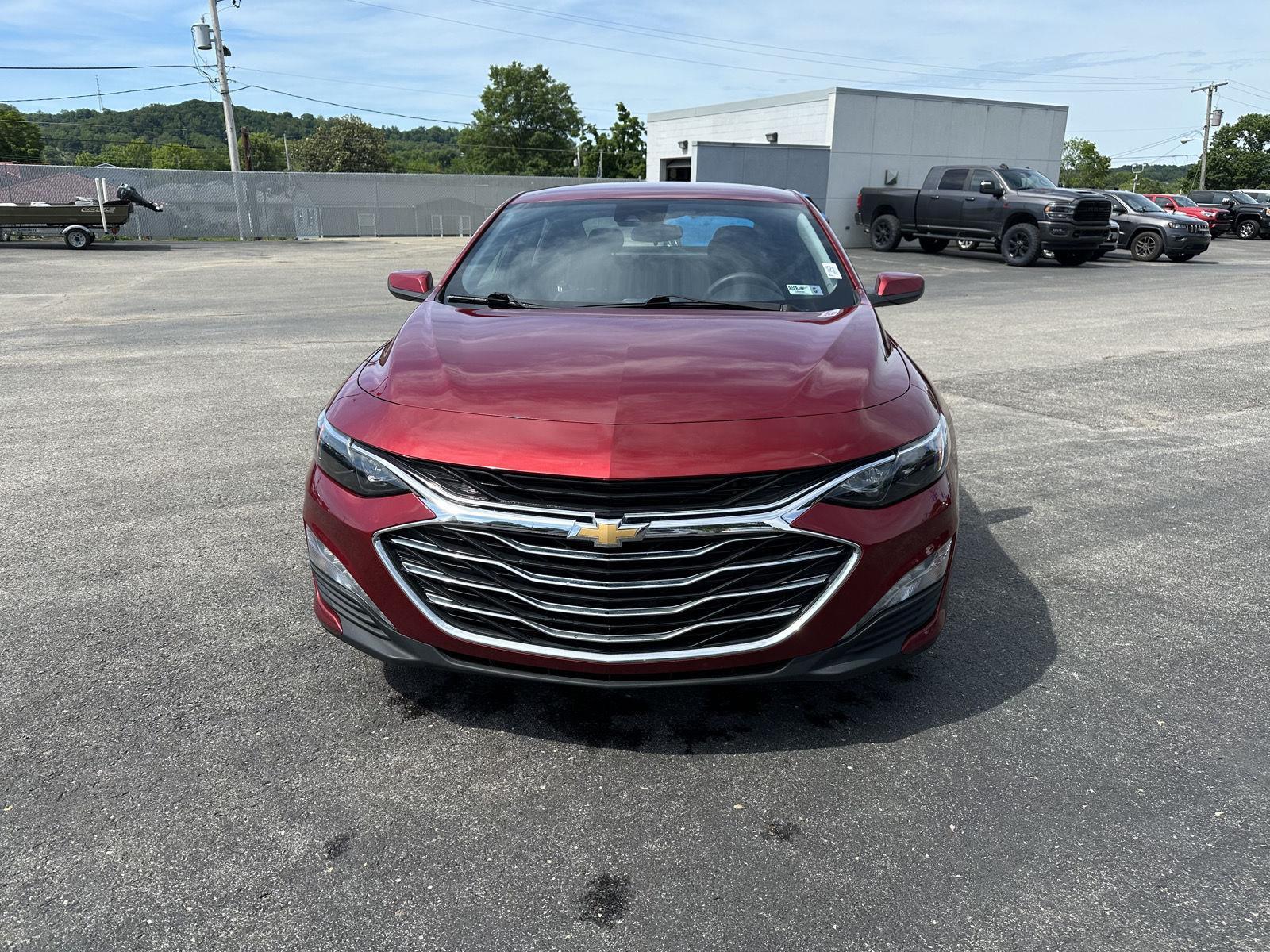 Used 2024 Chevrolet Malibu 1LT with VIN 1G1ZD5ST7RF177163 for sale in Saint Albans, WV