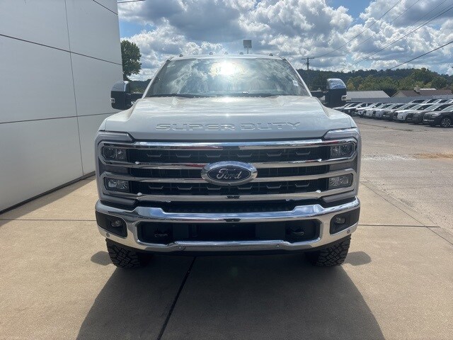 2026 Ford F-250 photo 2