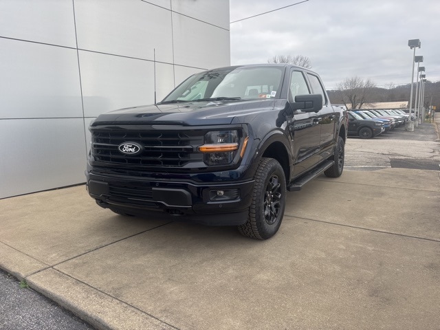 2025 Ford F-150 XLT's photo