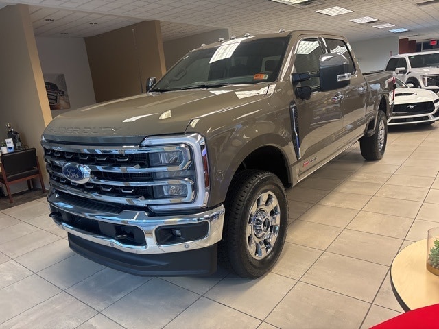 2026 Ford F-350 Super Duty King Ranch's photo