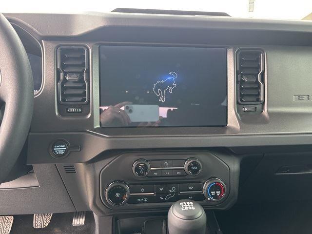 2025 Ford Bronco 4-Door Base - Photo 19