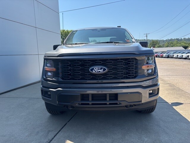 2025 Ford F-150 STX photo 2