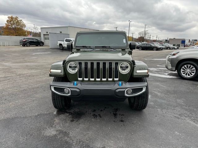 2022 Jeep Wrangler Unlimited Sahara 4xe photo 2