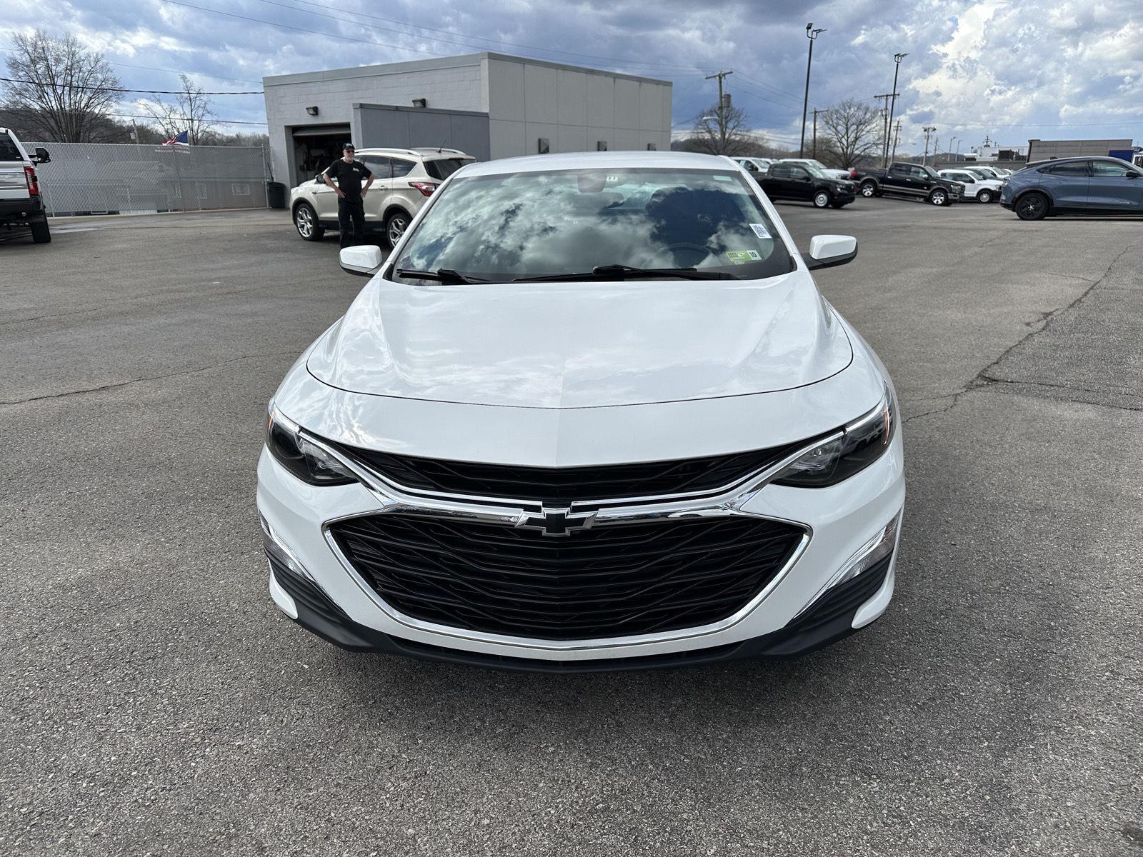 Used 2020 Chevrolet Malibu RS with VIN 1G1ZG5ST0LF145525 for sale in Saint Albans, WV