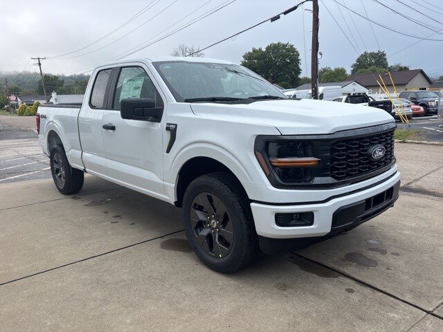 2025 Ford F-150 STX photo 3