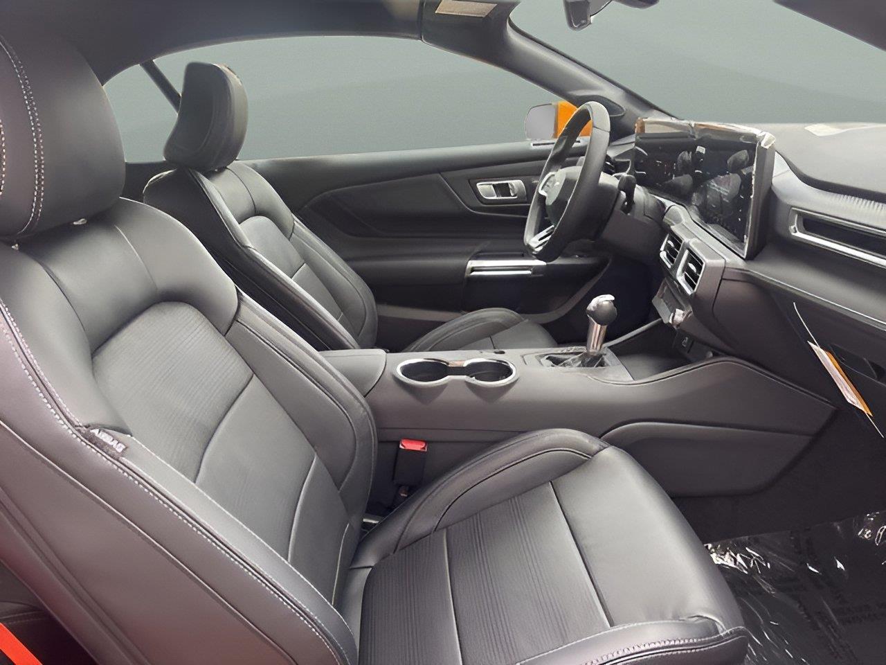 2026 Ford Mustang EcoBoost Premium Convertible - Photo 18