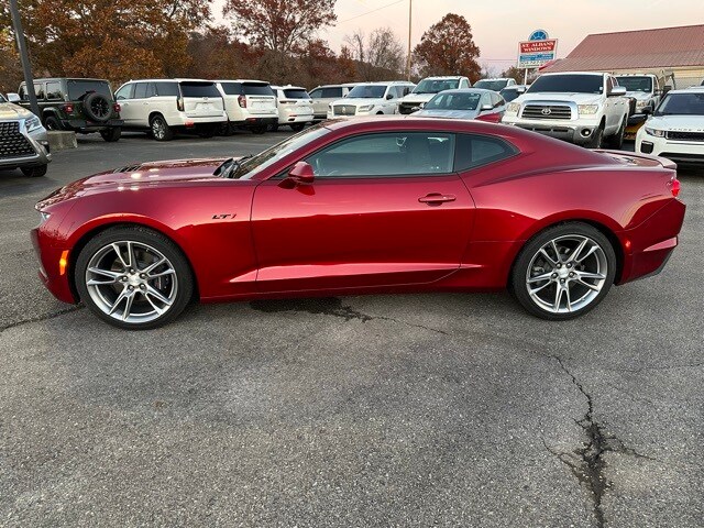 2021 Chevrolet Camaro LT1 photo 3