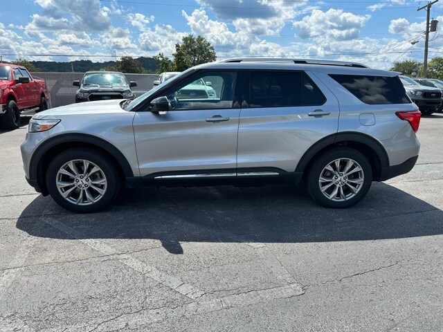 2023 Ford Explorer Limited photo 3