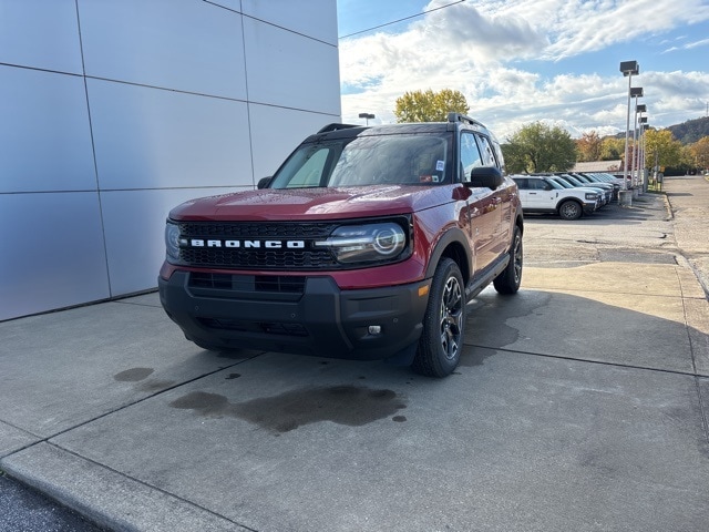 2025 Ford Bronco Sport Outer Banks's photo