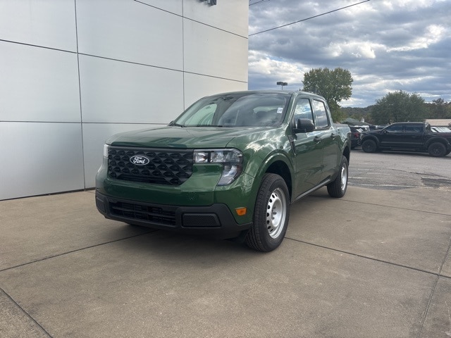 2025 Ford Maverick XL's photo