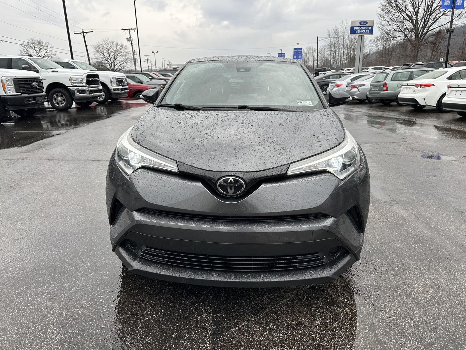 Used 2019 Toyota C-HR XLE with VIN NMTKHMBX5KR095625 for sale in Saint Albans, WV