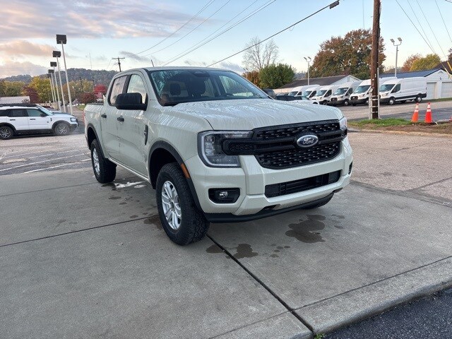 2025 Ford Ranger XL photo 2