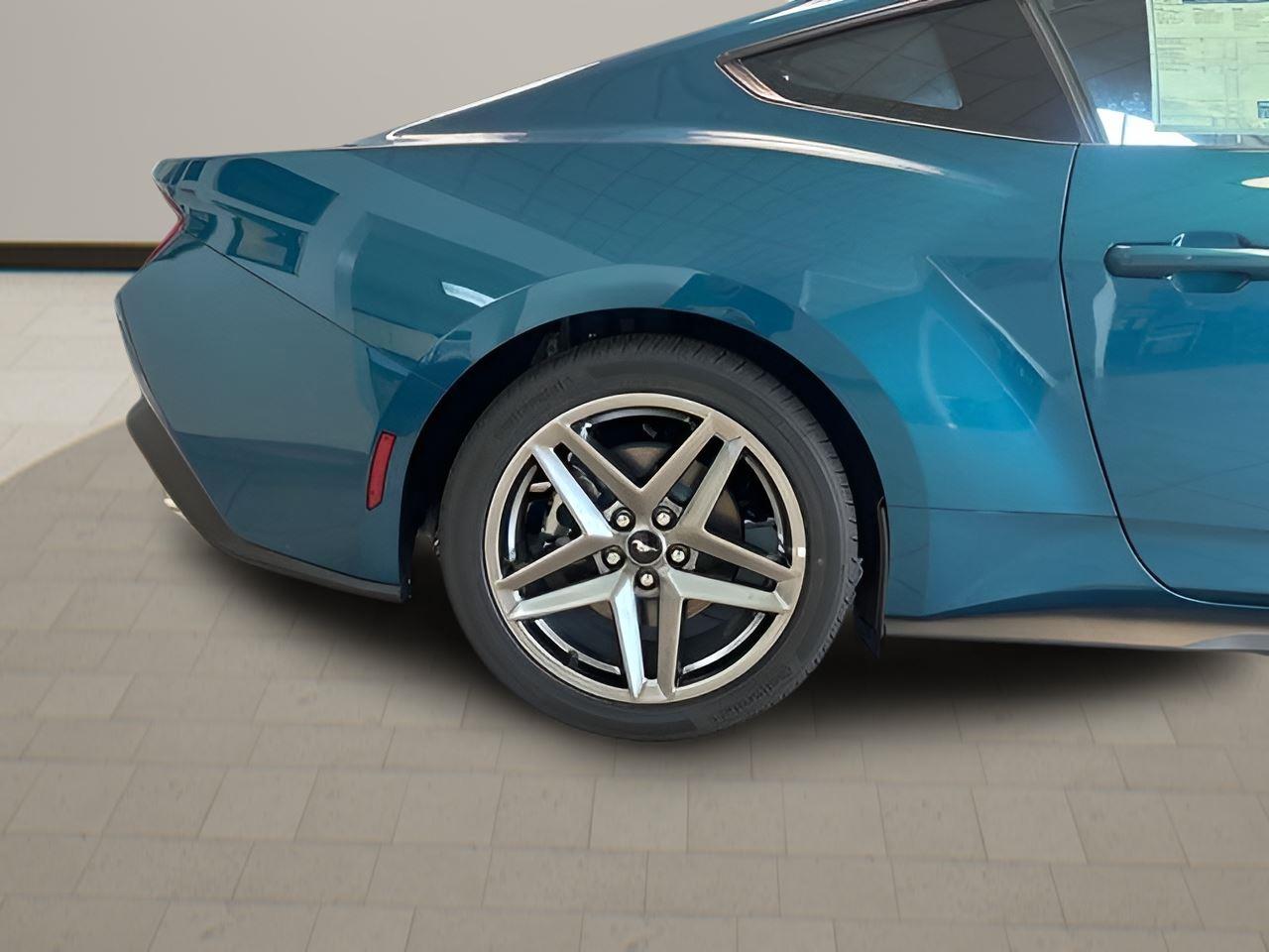 2026 Ford Mustang EcoBoost Premium Fastback - Photo 19