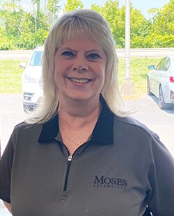 Staff member Deidre Priddy from 10870f02d92a