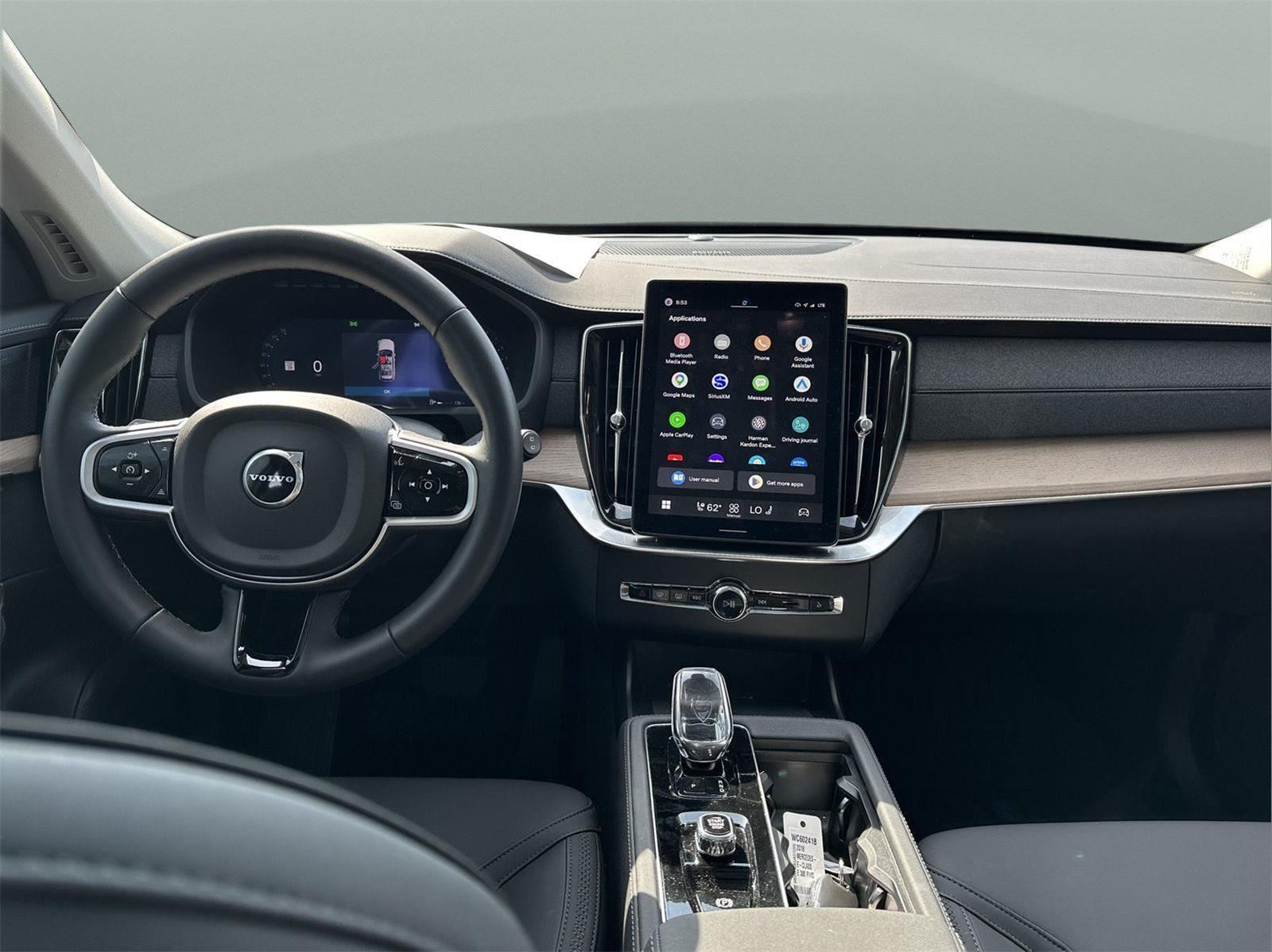 2026 Volvo XC90 Plus - Photo 24