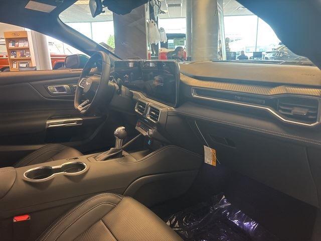 2026 Ford Mustang EcoBoost Premium Fastback - Photo 18