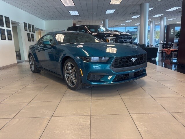 2026 Ford Mustang EcoBoost Premium photo 3