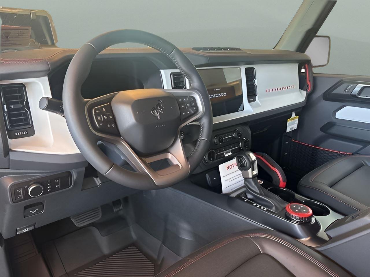 2025 Ford Bronco 2-Door Stroppe - Photo 12