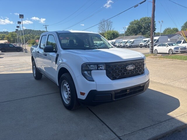 2025 Ford Maverick XL photo 3