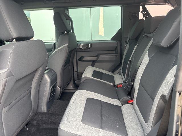 2025 Ford Bronco 4-Door Base - Photo 23