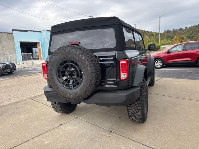 2025 Ford Bronco 4-Door Base - Photo 6