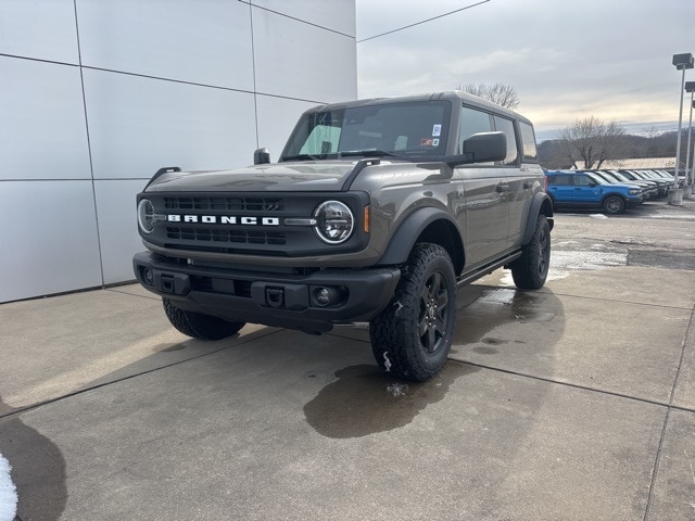 2025 Ford Bronco 4-Door Big Bend's photo
