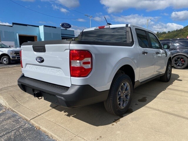 2025 Ford Maverick XLT photo 3
