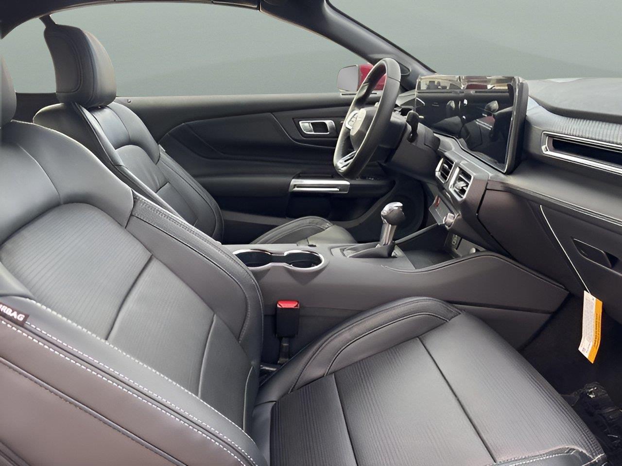 2026 Ford Mustang EcoBoost Premium Convertible - Photo 17