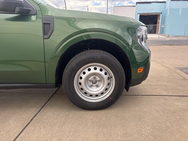 2025 Ford Maverick XL photo 3