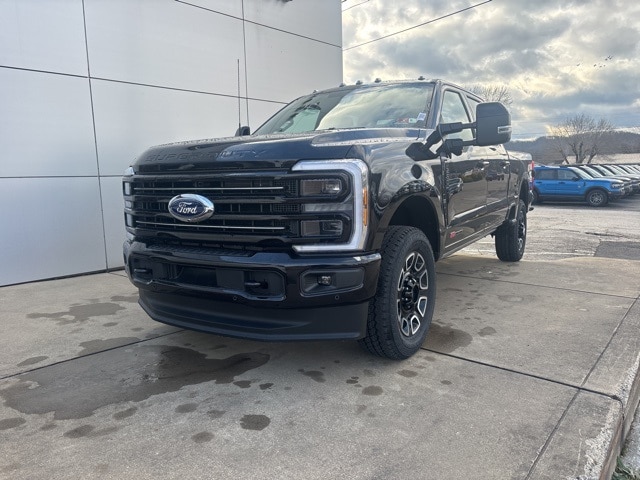 2026 Ford F-250 Super Duty Platinum's photo