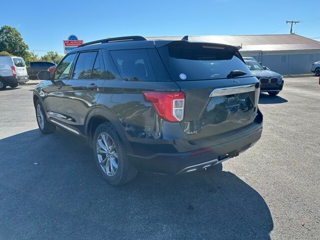 2022 Ford Explorer XLT photo 4