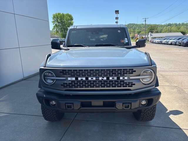 2025 Ford Bronco Badlands photo 3