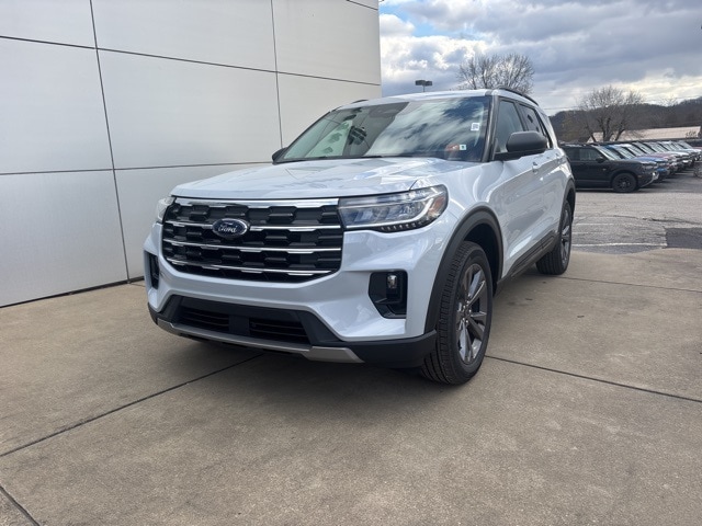 2026 Ford Explorer Active's photo
