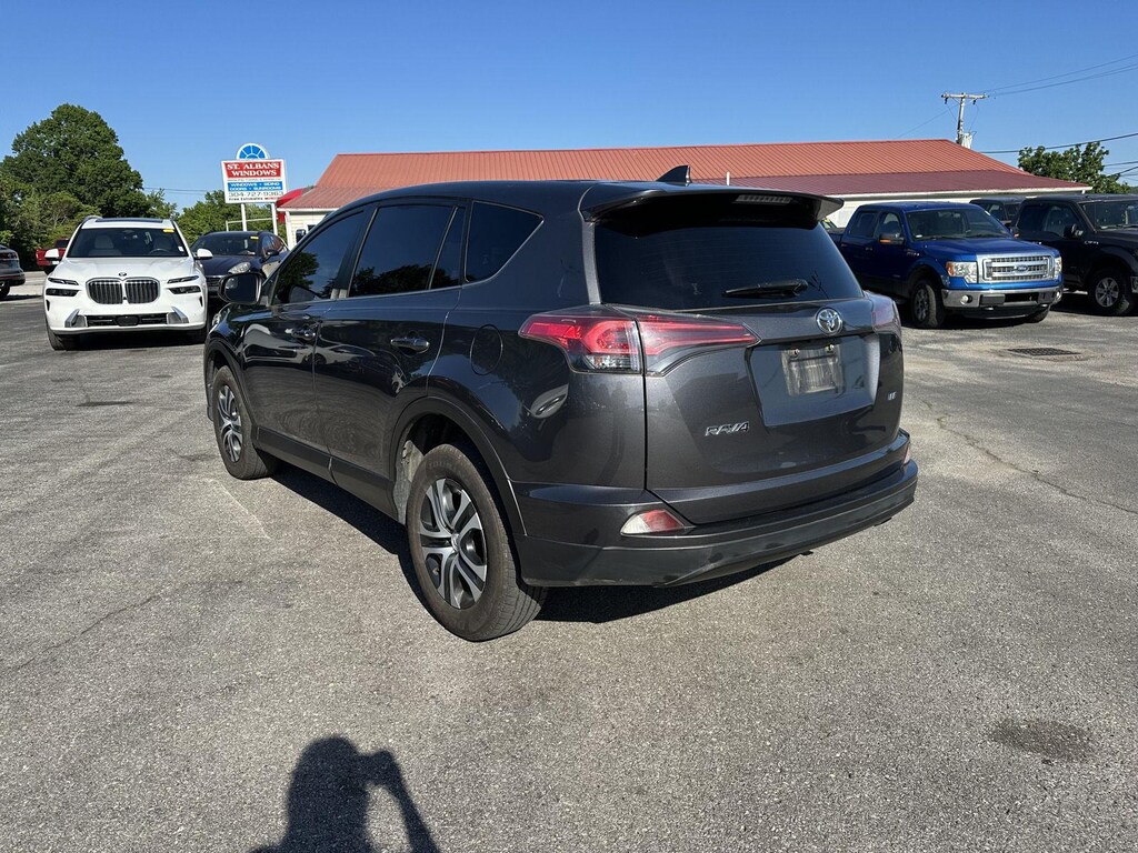 Used 2018 Toyota RAV4 LE SUV
