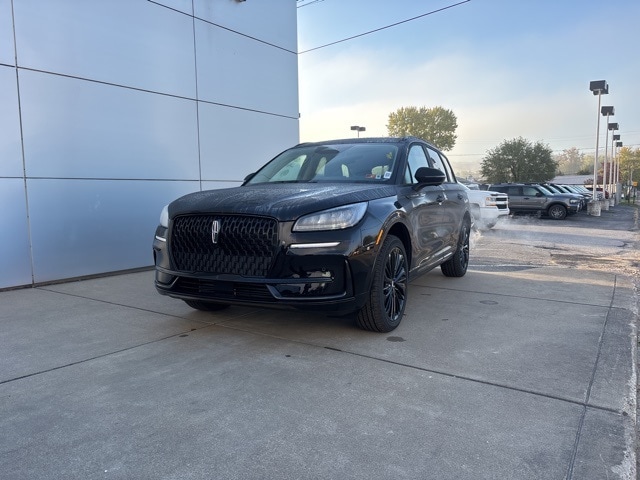 2026 Lincoln Corsair Premiere's photo