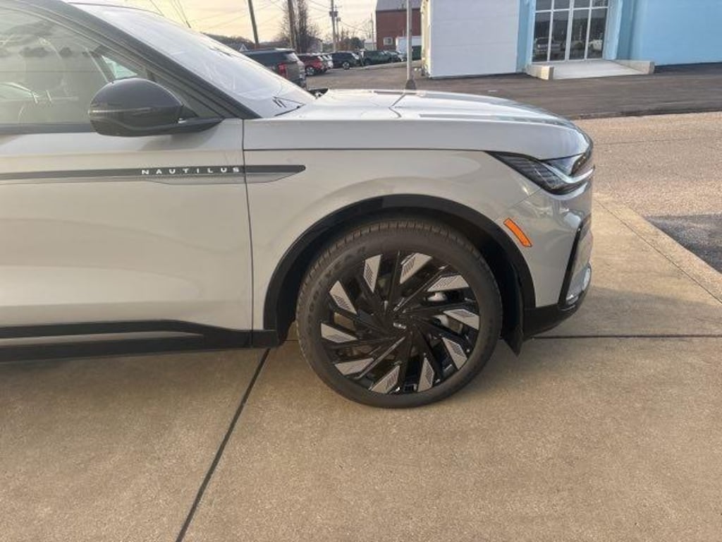 New 2026 Lincoln Nautilus Reserve SUV