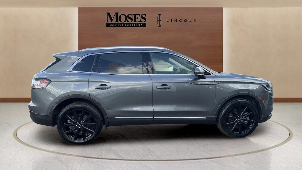 Used 2022 Lincoln Nautilus Reserve SUV