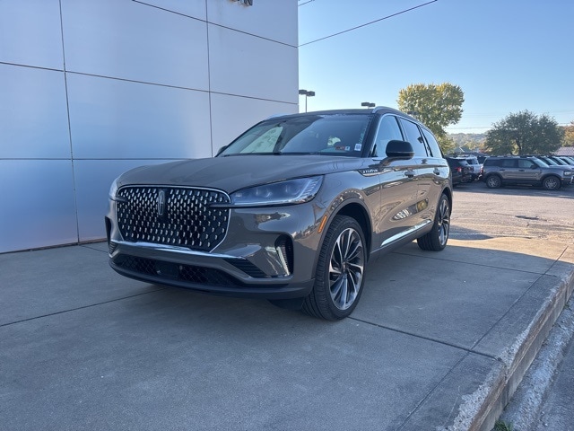 2025 Lincoln Aviator Reserve's photo