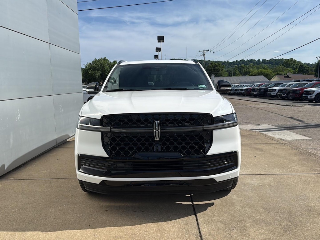 New 2026 Lincoln Navigator L Reserve SUV